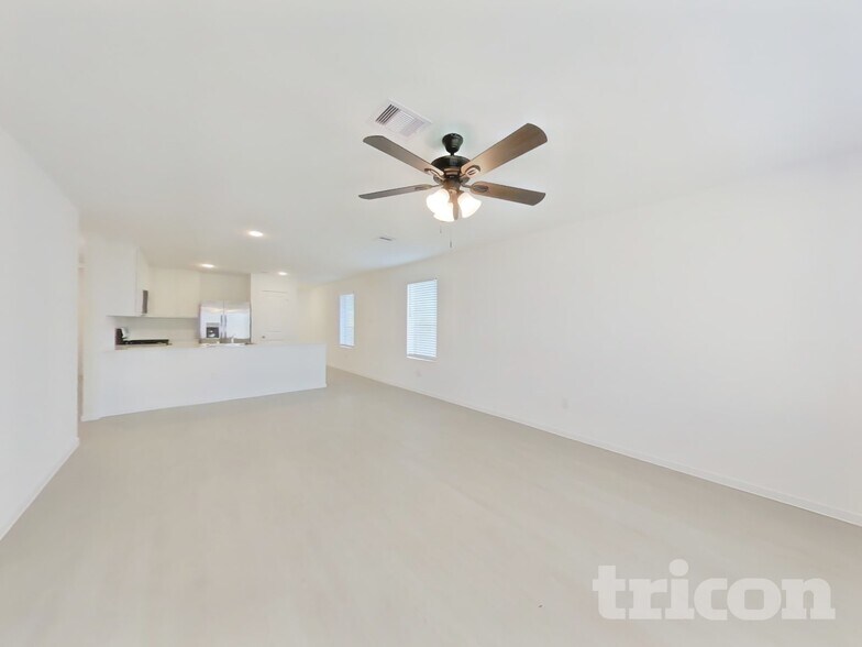 Building Photo - 13023 Shells Ln