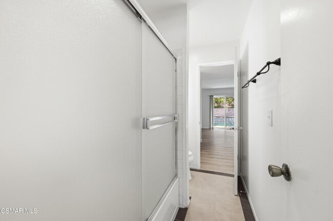 Building Photo - 681 Triunfo Canyon Rd