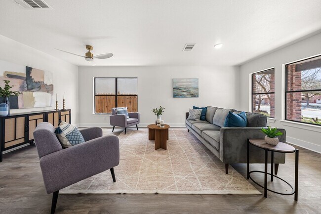 Building Photo - Stunning 3/BR, 2/BA Modern Rental Home – A...