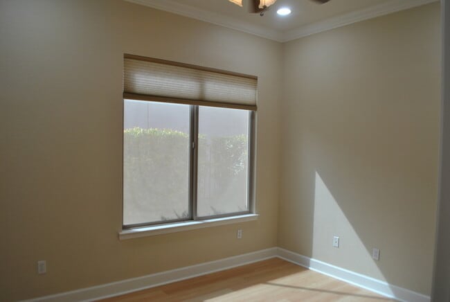 Building Photo - Gorgeous Upgraded Sun City Lincoln Hills Home