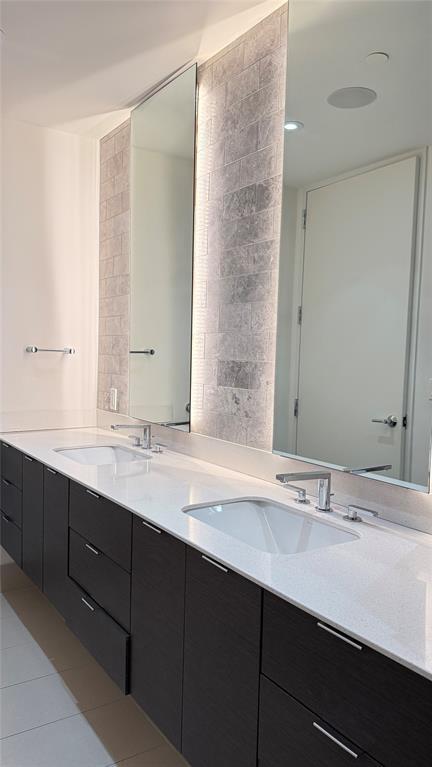 Building Photo - 301 West Ave