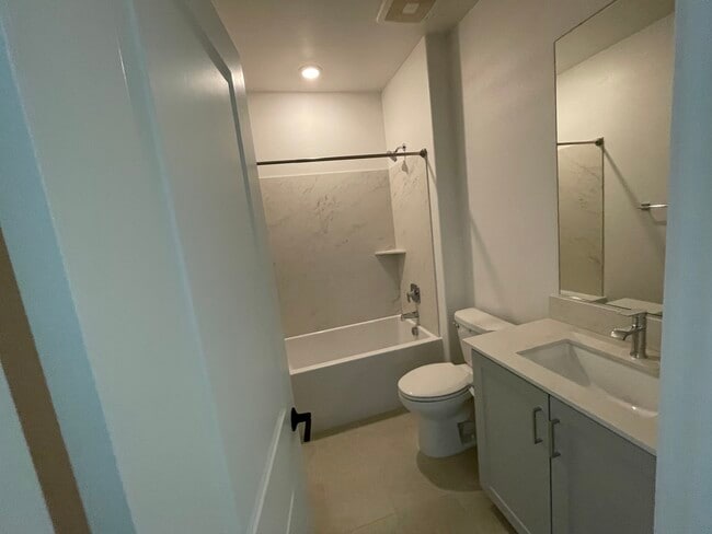 Building Photo - 1402 Mountain Laurel Rd