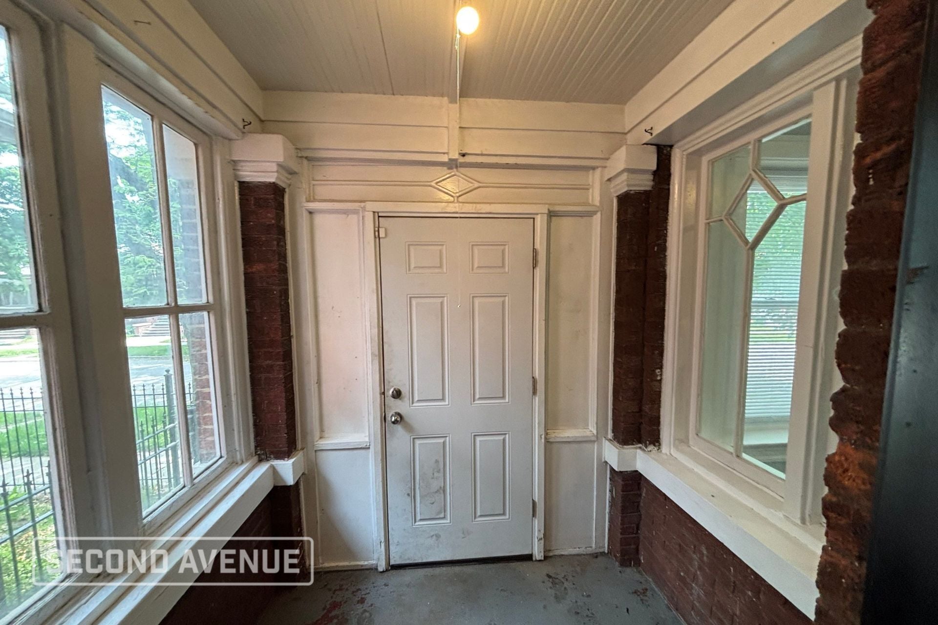 Building Photo - 7318 S Eberhart Ave