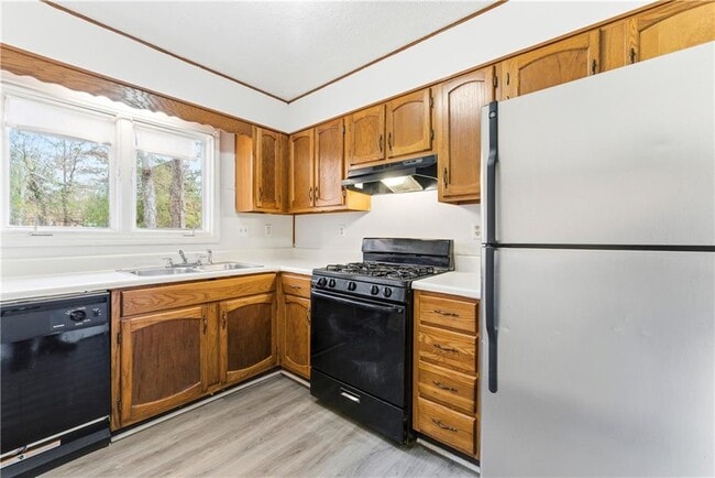 Building Photo - 2130 Fieldstone View Ct SE