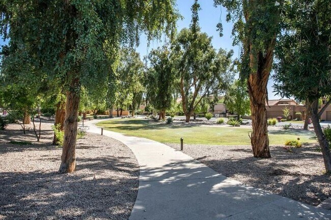 Building Photo - Your Arizona Retreat Awaits Your Arrival!