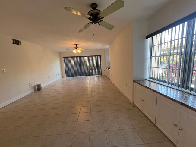 Building Photo - $1,350 * Annual **** Private, Gated Community - Rolls Landing ** 2 Bed / 2 Bath Condo - Unfurnished