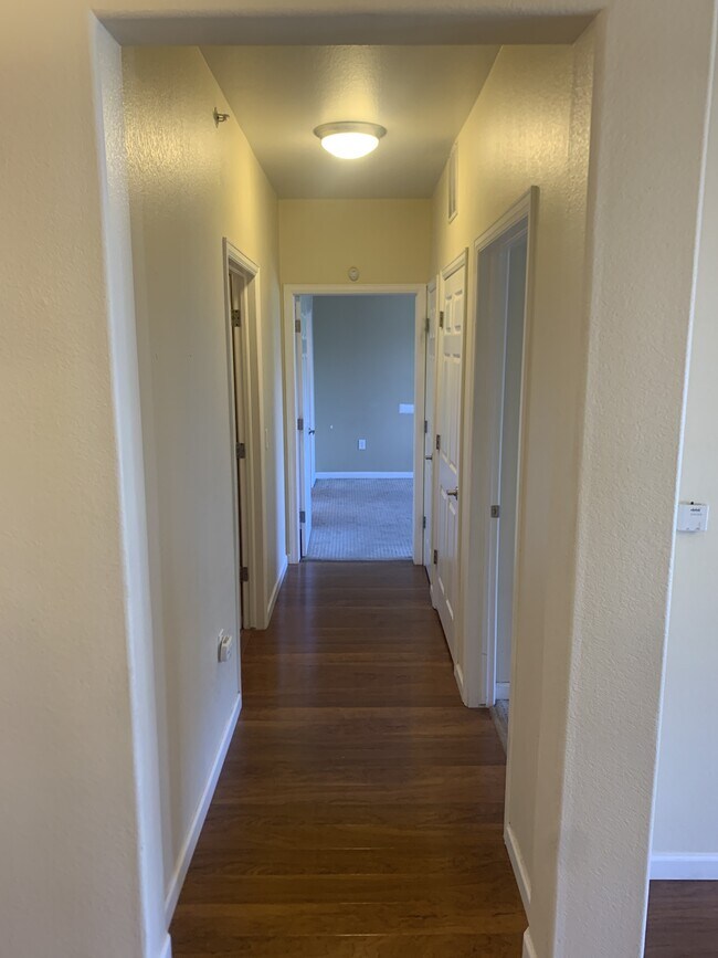 Building Photo - 2682 S Cathay Way