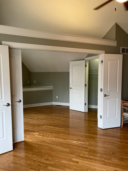 Building Photo - 1416 Fairstead Ln