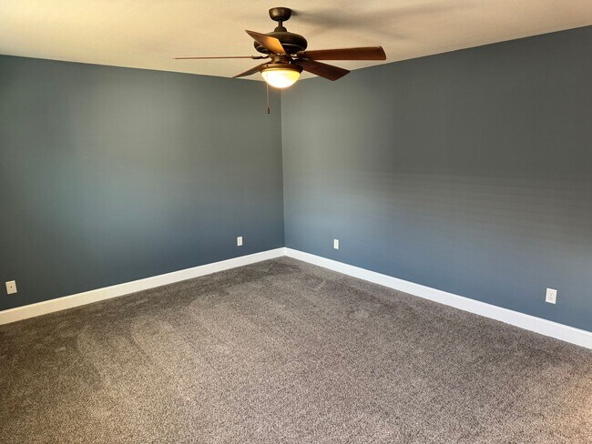 Building Photo - Beautiful South Reno Home!