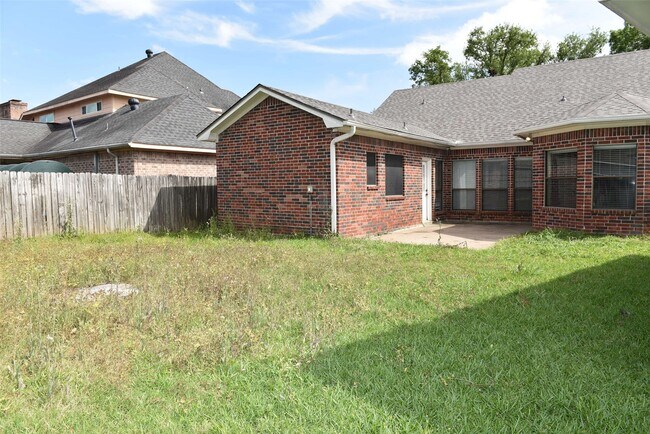 Building Photo - 12134 Ella Lee Ln