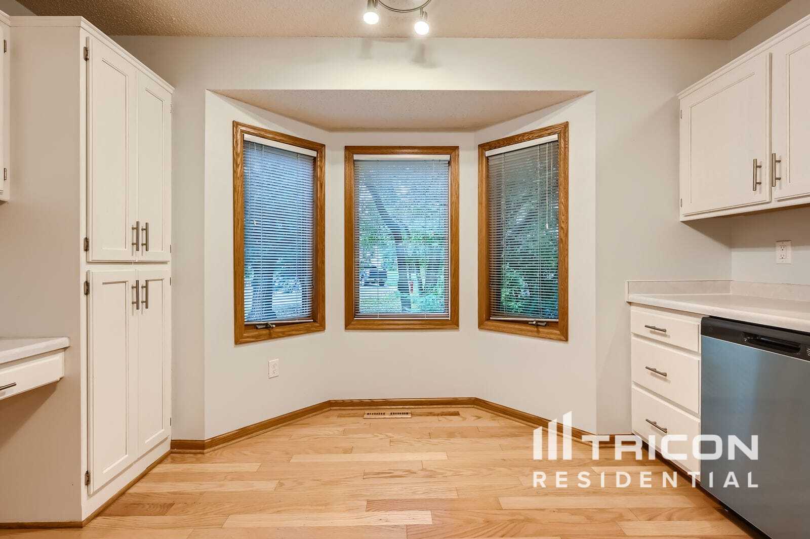 Building Photo - 54 Rosewood Dr