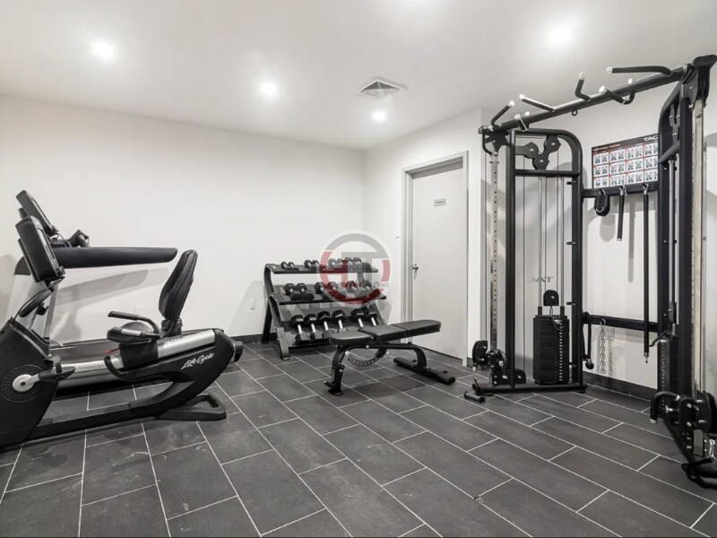 Building Photo - 4578 Manhattan College Pkwy