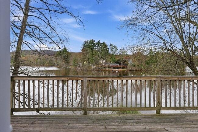 Building Photo - 2597 Boston Rd