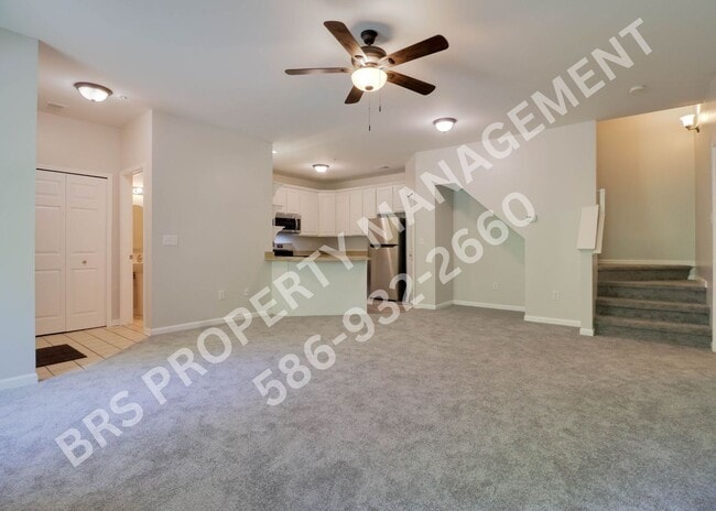Building Photo - Move-In Ready 2BR Condo with Covered Garage in Harrison Township