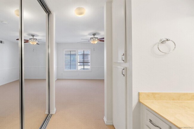 Building Photo - 13063 Wimberly Square