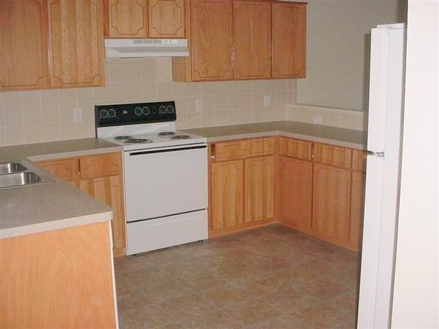 Building Photo - 2105 Jennifer Dr