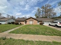 Building Photo - 1375 Riverwood Dr