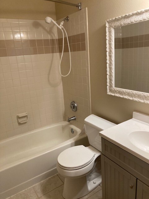 Building Photo - 5887 Granby Hill Dr