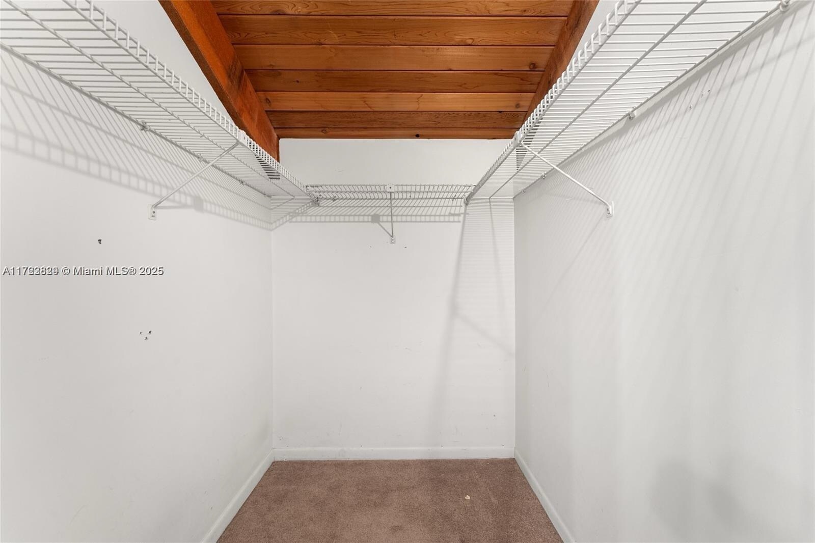 Building Photo - 8045 SW 21st Ct