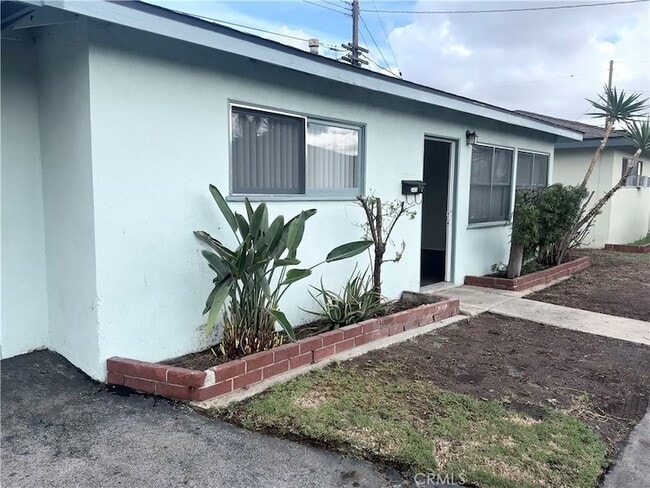 Building Photo - 24638 Eshelman Ave