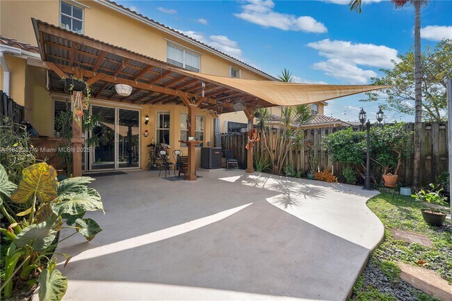 Building Photo - 10975 SW 246th St