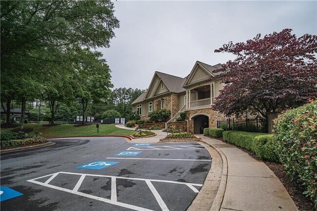 Building Photo - 8630 Moor Park Run