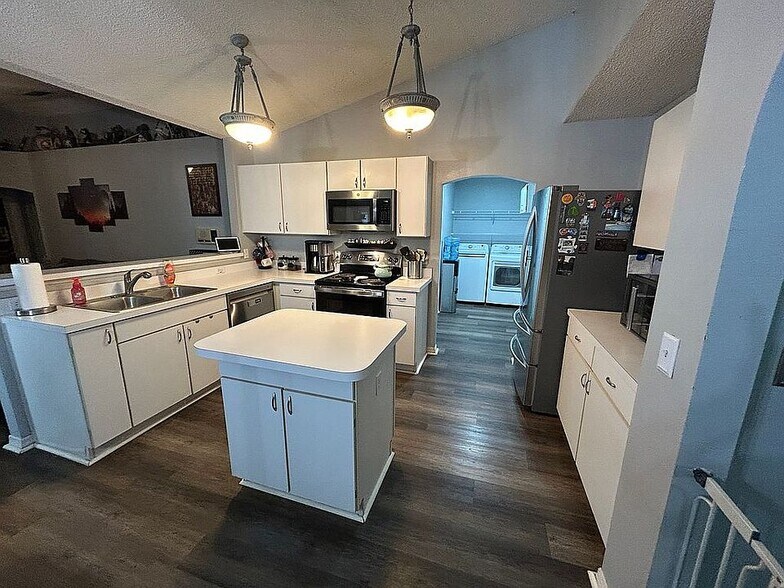 Building Photo - 3243 Bretton Woods Ter