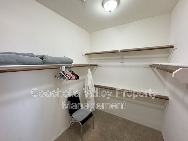 Building Photo - 1290 Esperanza Trail