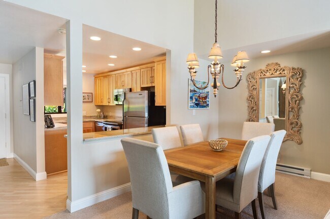 Building Photo - Short Term Lease | 2 Bed, 2 Bath Resort St...