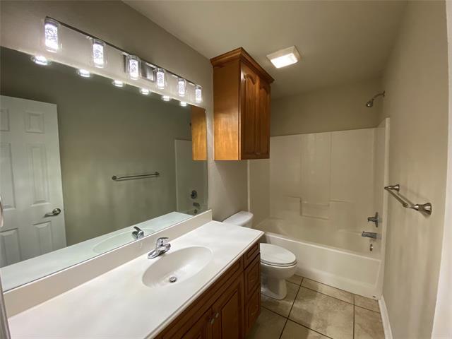 Building Photo - 4002 Goliad Dr