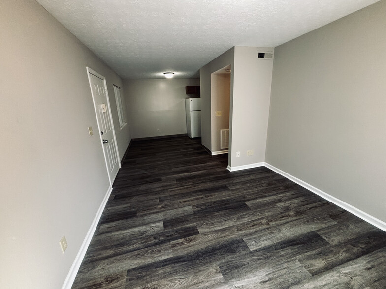 Building Photo - Tanasi Bend Apartments