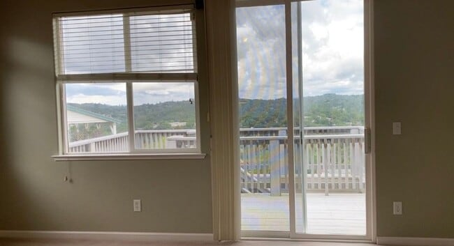 Building Photo - Gorgeous Views from the Morning Star Subdi...