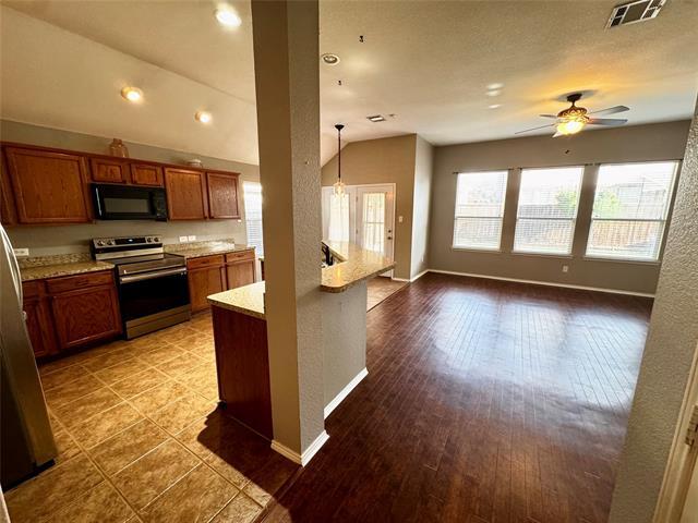 Building Photo - 3952 Ringdove Way