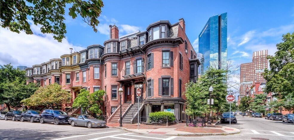 Building Photo - 69 Appleton St