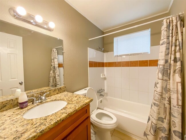 Building Photo - 11514 Fruitwood Dr