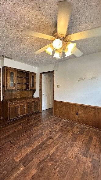 Building Photo - 3018 Apple Valley Dr