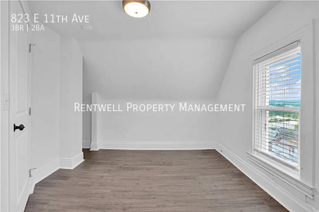 Building Photo - 823 E 11th Ave