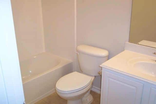 Building Photo - 135 Gallery Cove Ct