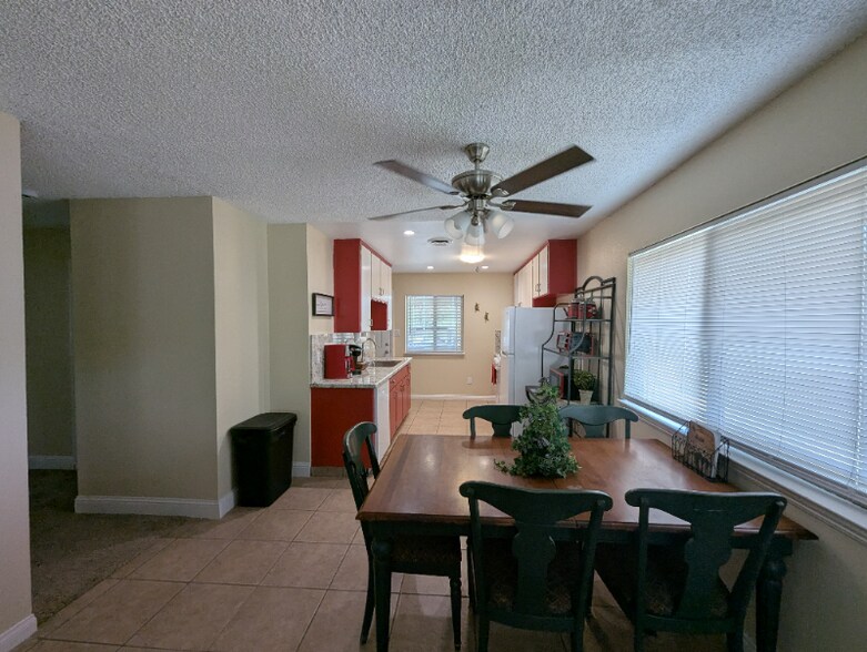 Building Photo - 31100 Ruth Hill Rd