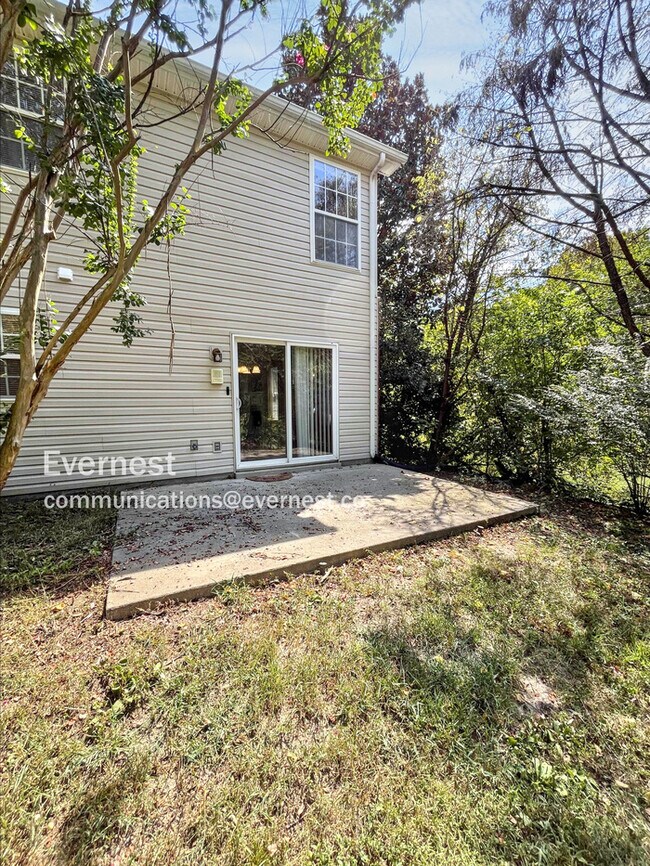 Building Photo - 5005 Cobblestone Creek Dr