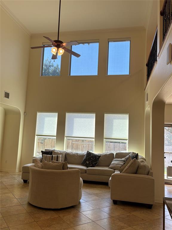 Building Photo - 705 Green Vista Ct