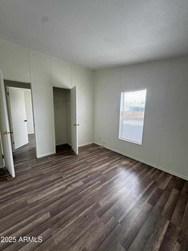 Building Photo - 8601 N 103rd Ave