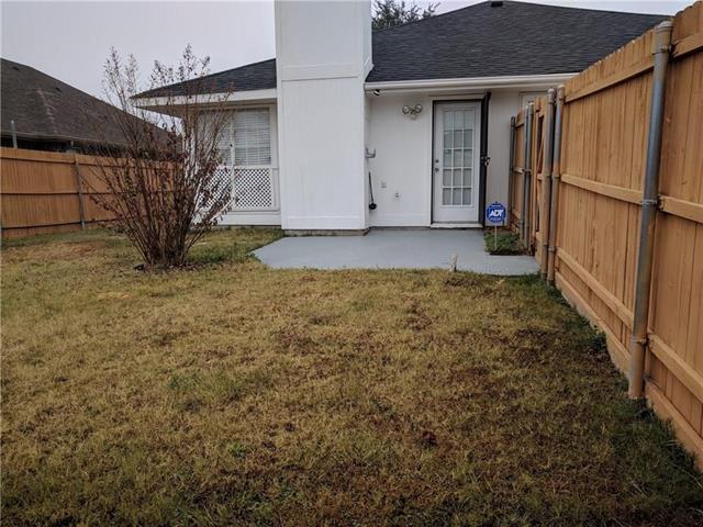 Building Photo - 1358 Meadow Creek Dr