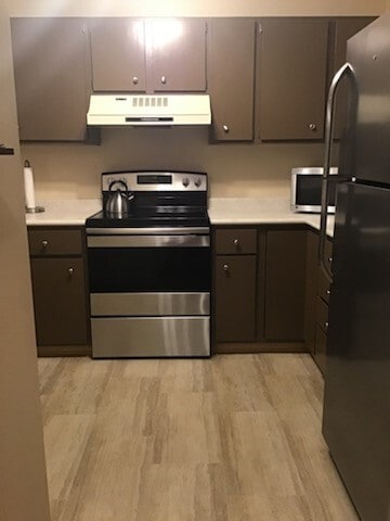 Building Photo - 104 Harbor Lights Dr