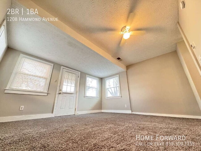 Building Photo - 1208 Hammond Ave