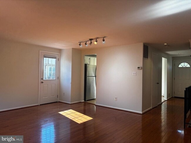 Building Photo - 14428 Black Horse Ct