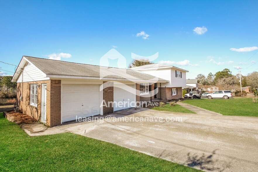 Building Photo - 1963 Blue Ridge Terrace