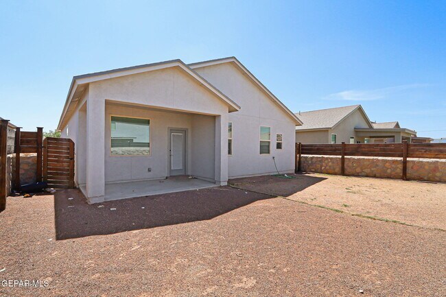Building Photo - 1017 Vernon L Butler Pl