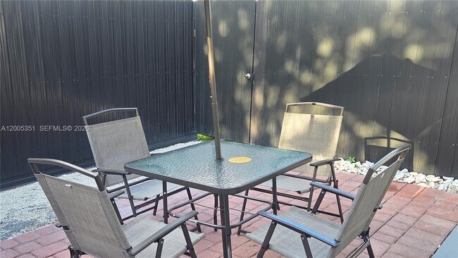 Building Photo - 5440 NW 107th Ave