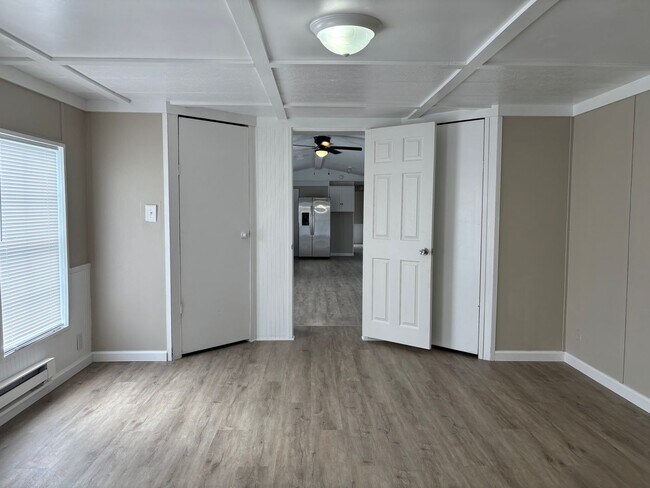 Building Photo - 2 BED, 2 BATH NEWLY REMOLDED MOBILE HOME IN PARK LOCATED IN EAGLE SPRINGS